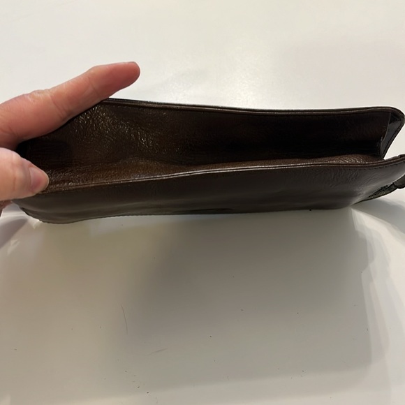 Kenneth Cole dark olive green leather wallet with key ring & chain strap EUC - Picture 3 of 12